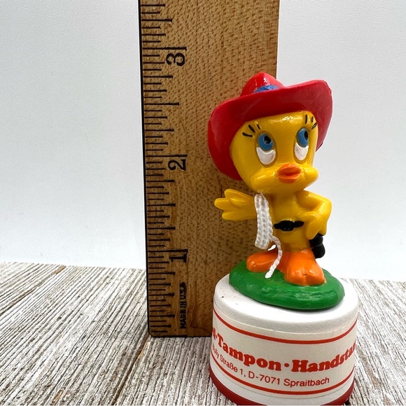 Vintage 1983 Warner Bros Tweety Bird Figurine and Hand Stamp, Lot of Two, Bully - Picture 9 of 11